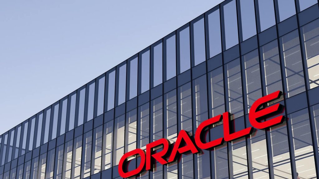 oracle-incrementa-un-7%-su-facturacion